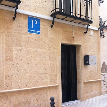Pension Ruiz Линарес Экстерьер фото