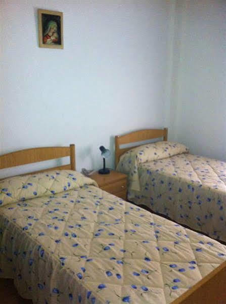 Pension Ruiz Линарес Экстерьер фото